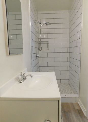 819 Thomas Street, Denton, TX 76201