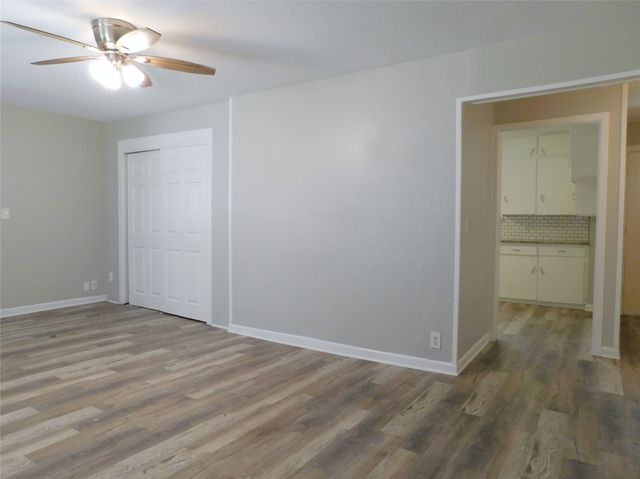 819 Thomas Street, Denton, TX 76201