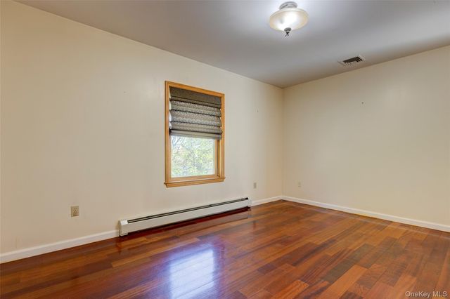 45 Orange, Marlboro, NY 12542