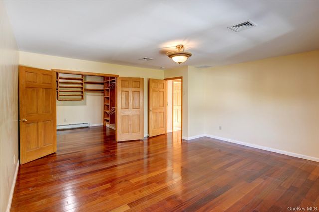 45 Orange, Marlboro, NY 12542