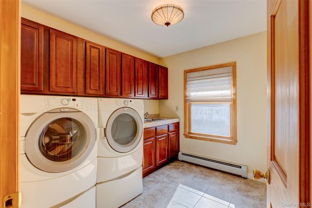 45 Orange, Marlboro, NY 12542