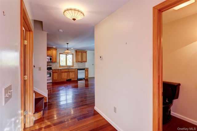 45 Orange, Marlboro, NY 12542