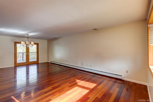 45 Orange, Marlboro, NY 12542