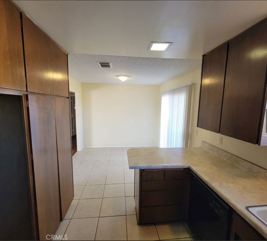 19142 US Highway 18, Apple Valley, CA 92307