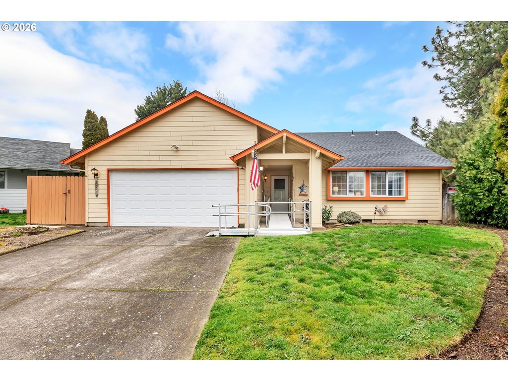 2592 CUBIT St, Eugene, OR 97402