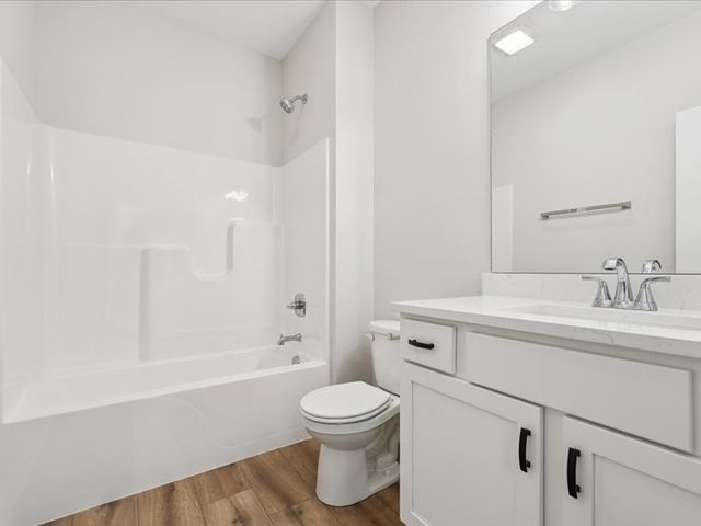 18214 Alpine Drive, Waukee, IA 50325