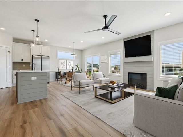 18214 Alpine Drive, Waukee, IA 50325