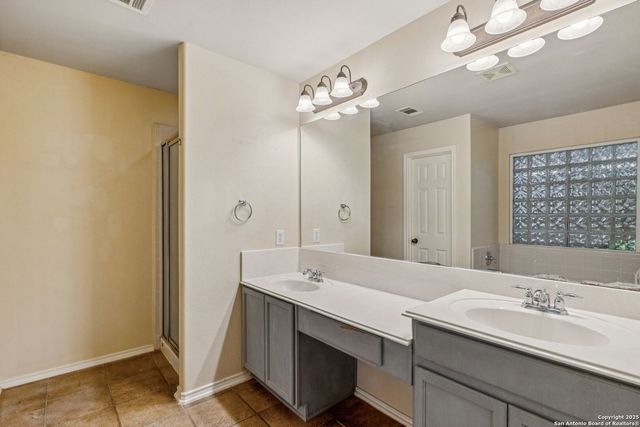 202 Willow Grove, San Antonio, TX 78245
