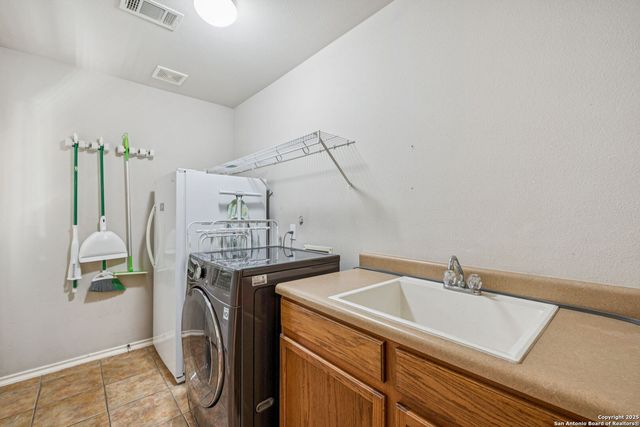 202 Willow Grove, San Antonio, TX 78245