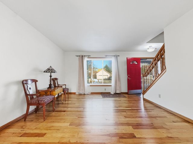 2610 Hydram Avenue N, Oakdale, MN 55128