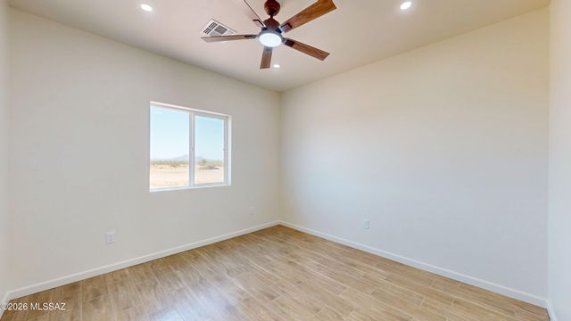 8050 N Shadows Desert Lane, Marana, AZ 85653