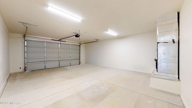 8050 N Shadows Desert Lane, Marana, AZ 85653