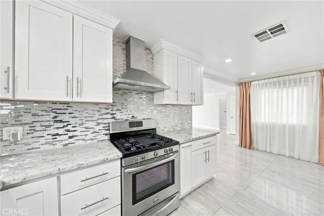 16244 Londelius, Los Angeles, CA 91343