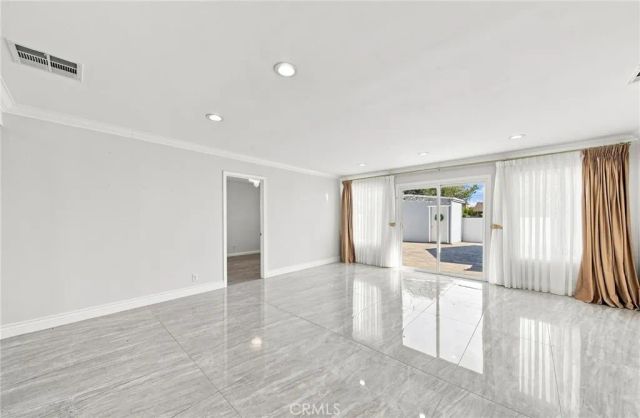 16244 Londelius, Los Angeles, CA 91343