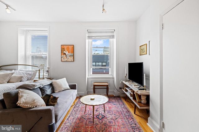 726 S 19TH ST, Philadelphia, PA 19146