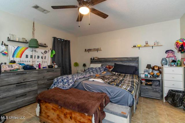 6090 Copiah Street, Bay Saint Louis, MS 39520