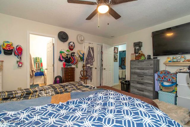 6090 Copiah Street, Bay Saint Louis, MS 39520