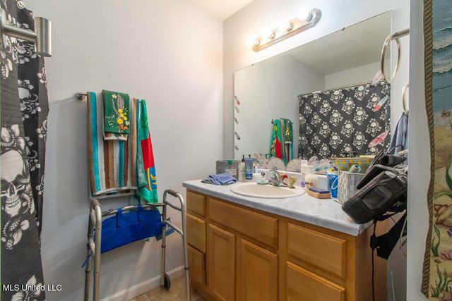 6090 Copiah Street, Bay Saint Louis, MS 39520