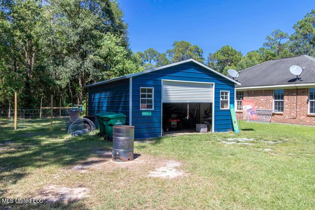6090 Copiah Street, Bay Saint Louis, MS 39520
