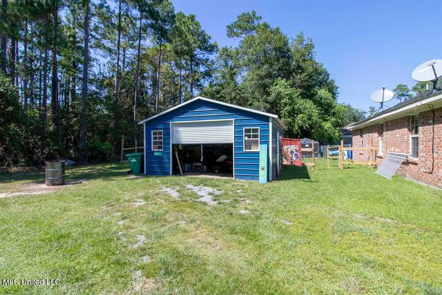 6090 Copiah Street, Bay Saint Louis, MS 39520