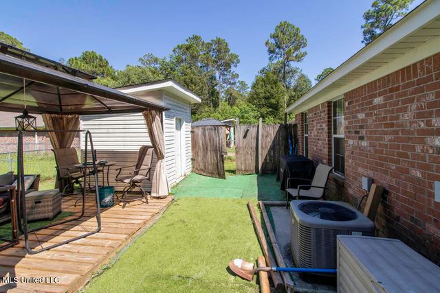 6090 Copiah Street, Bay Saint Louis, MS 39520