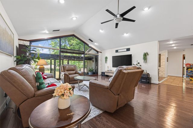 16914 Creeksouth Road, Houston, TX 77068