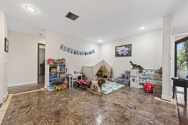 16914 Creeksouth Road, Houston, TX 77068