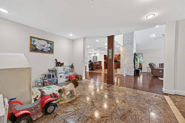 16914 Creeksouth Road, Houston, TX 77068