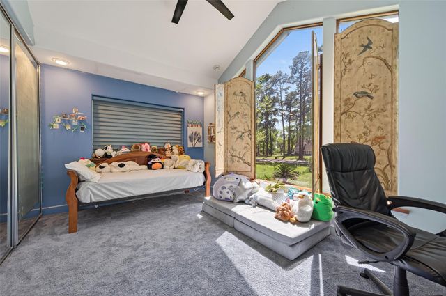 16914 Creeksouth Road, Houston, TX 77068