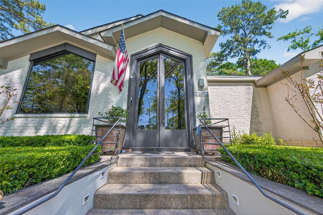 16914 Creeksouth Road, Houston, TX 77068