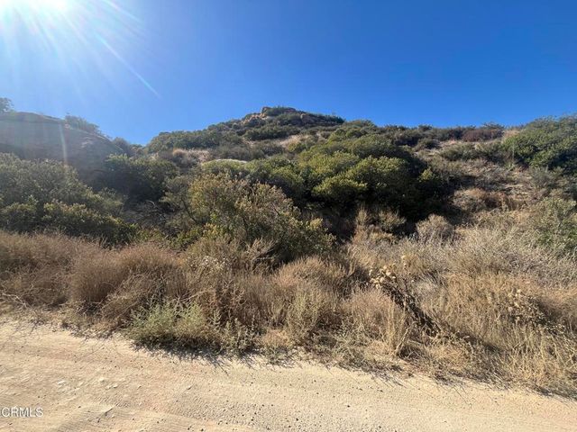 7821 Mesa Drive, Simi Valley, CA 93063