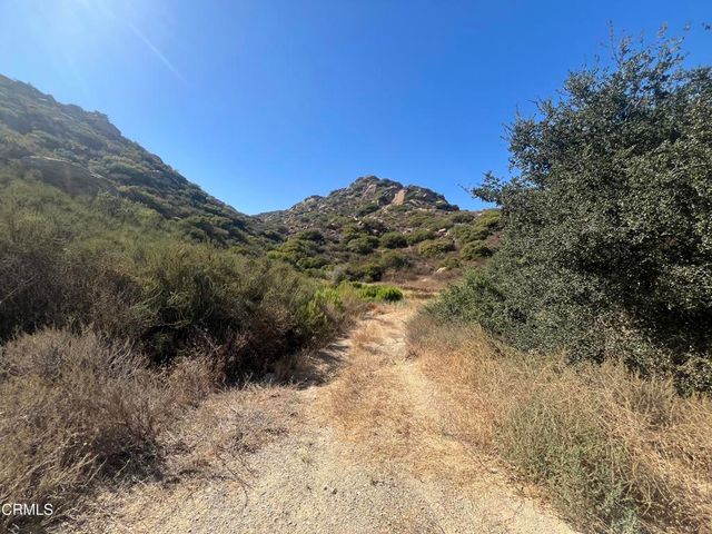 7821 Mesa Drive, Simi Valley, CA 93063