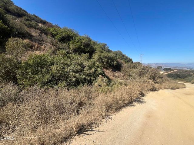 7821 Mesa Drive, Simi Valley, CA 93063