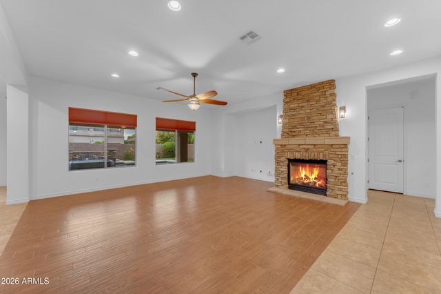40 W TONTO Drive, Chandler, AZ 85248
