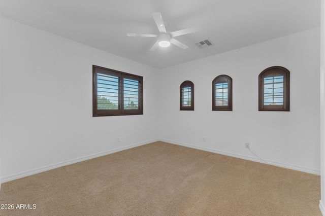 40 W TONTO Drive, Chandler, AZ 85248