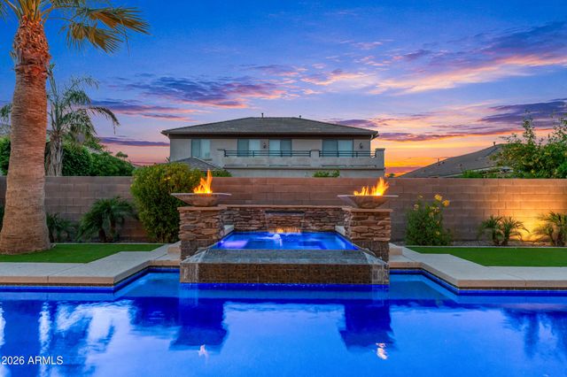 40 W TONTO Drive, Chandler, AZ 85248