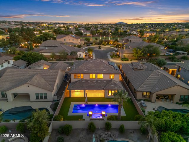 40 W TONTO Drive, Chandler, AZ 85248