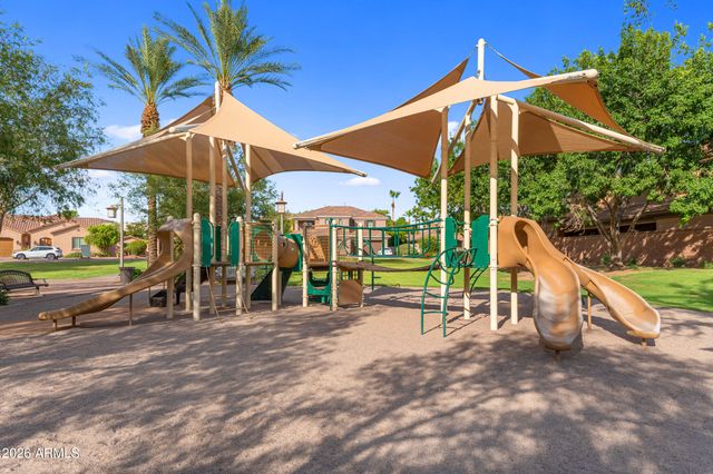 40 W TONTO Drive, Chandler, AZ 85248