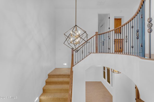 40 W TONTO Drive, Chandler, AZ 85248