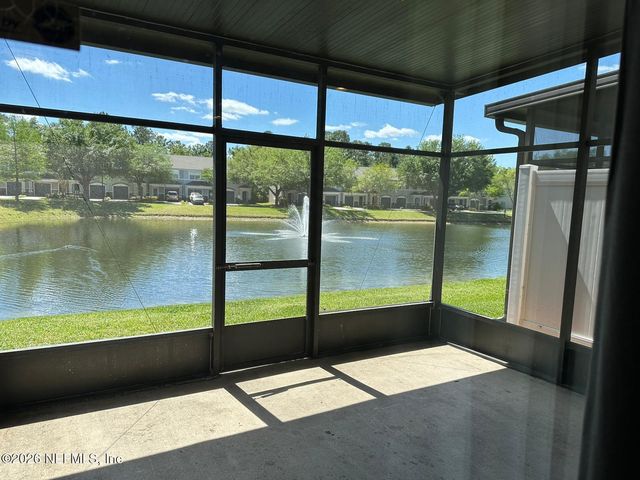 5880 SANDSTONE Way, Jacksonville, FL 32258