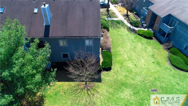 8203 Tamarron Drive, Plainsboro, NJ 08536