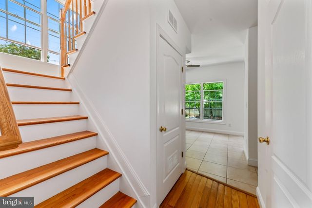 9 PERRY L DREW PL, Hightstown, NJ 08520