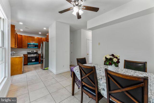 9 PERRY L DREW PL, Hightstown, NJ 08520