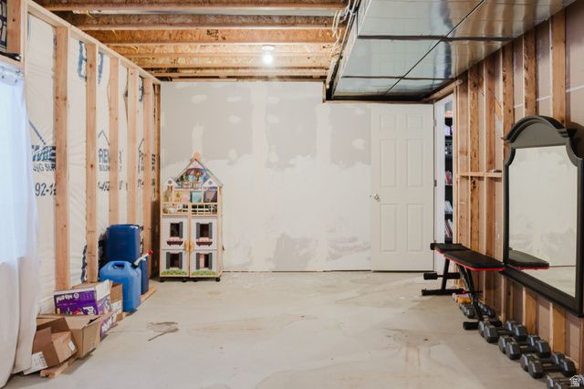 2415 E BOXWOOD LN, Eagle Mountain, UT 84005