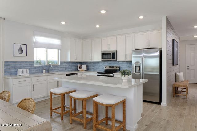 15743 W DEANNE Drive, Waddell, AZ 85355