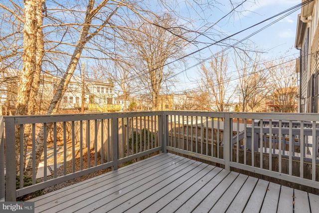 38 SHERMAN CIR NW, Washington, DC 20011