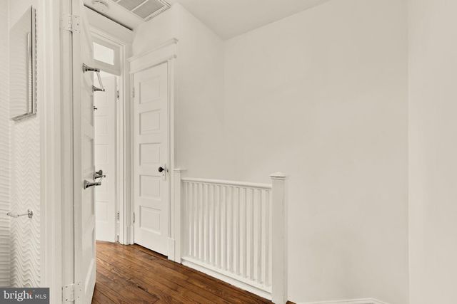 38 SHERMAN CIR NW, Washington, DC 20011