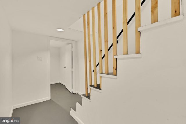 38 SHERMAN CIR NW, Washington, DC 20011