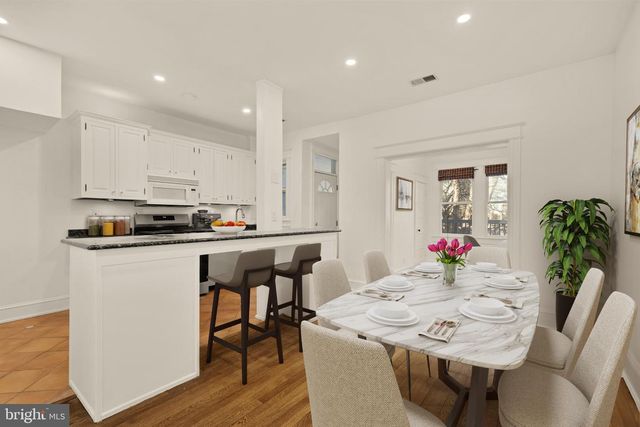 38 SHERMAN CIR NW, Washington, DC 20011