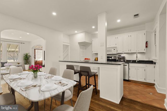 38 SHERMAN CIR NW, Washington, DC 20011